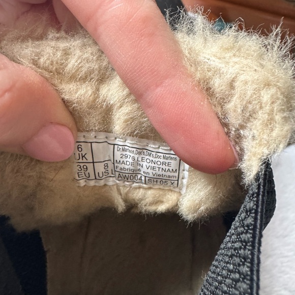 Dr. Martens Black Ankle Boots with Fur Lining - Picture 4 of 4